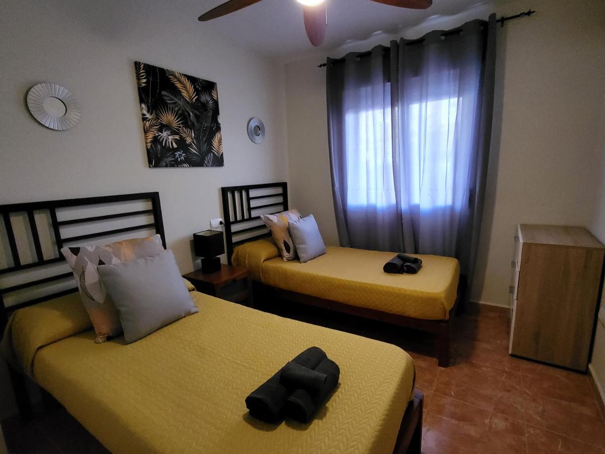 ¡Bajo Precioso Con Salida Directa A La Piscina Comunitaria En Paraiso De Vera! 外观 照片