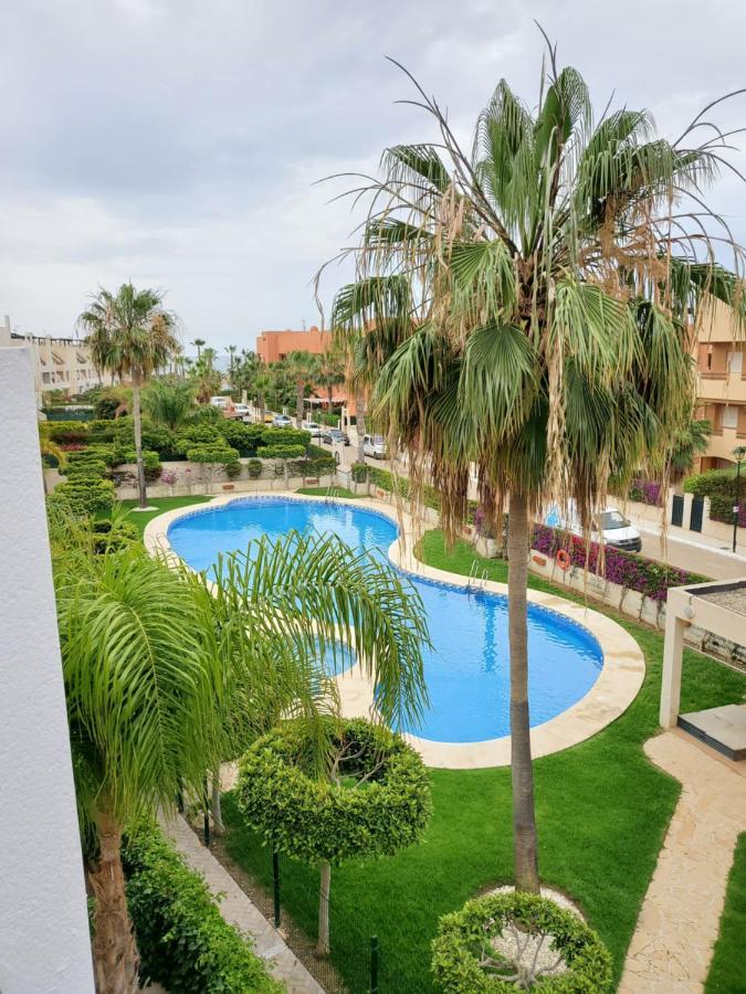 ¡Bajo Precioso Con Salida Directa A La Piscina Comunitaria En Paraiso De Vera! 外观 照片
