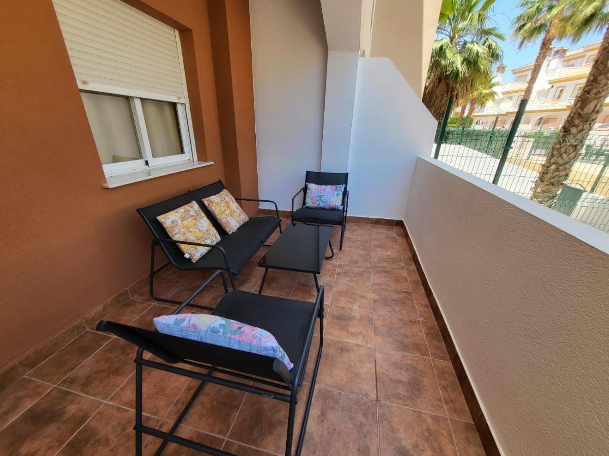 ¡Bajo Precioso Con Salida Directa A La Piscina Comunitaria En Paraiso De Vera! 外观 照片